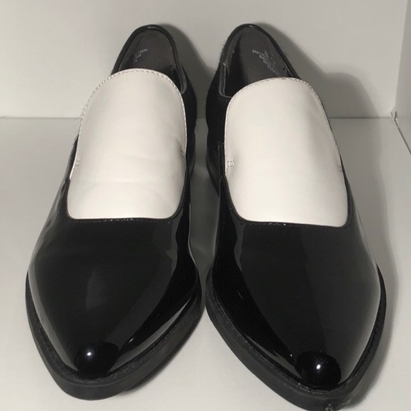 Circus by Sam Edelman Vamp Farrah Slip-On Loafer - Picture 2 of 3